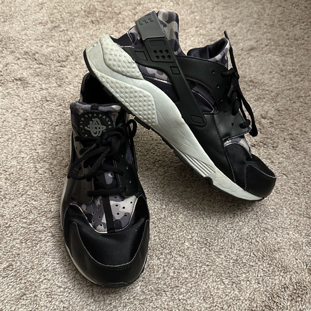 Nike Huaraches Shoes